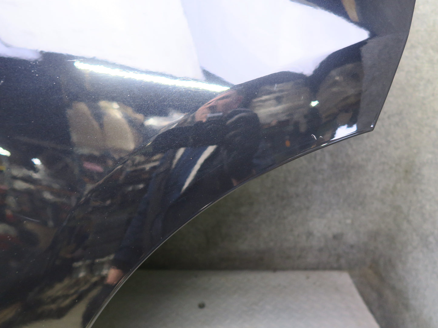 2011-2018 Porsche Cayenne 958 Rear Left Door Black Shell Panel w Glass