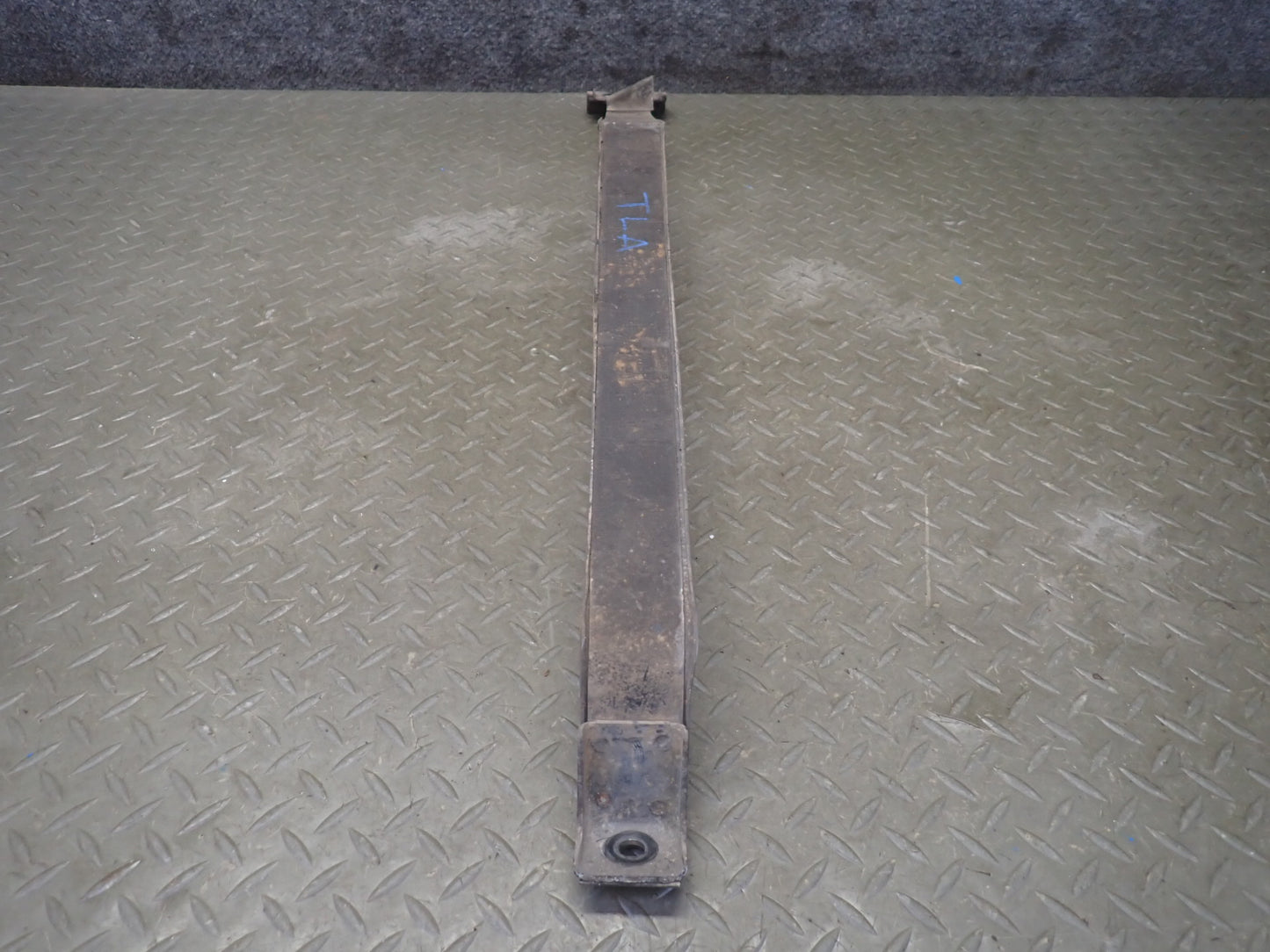 1991-1997 Toyota Land Cruiser FJ80 Set of 2 Fuel Gas Tank Straps w Mount Bracket