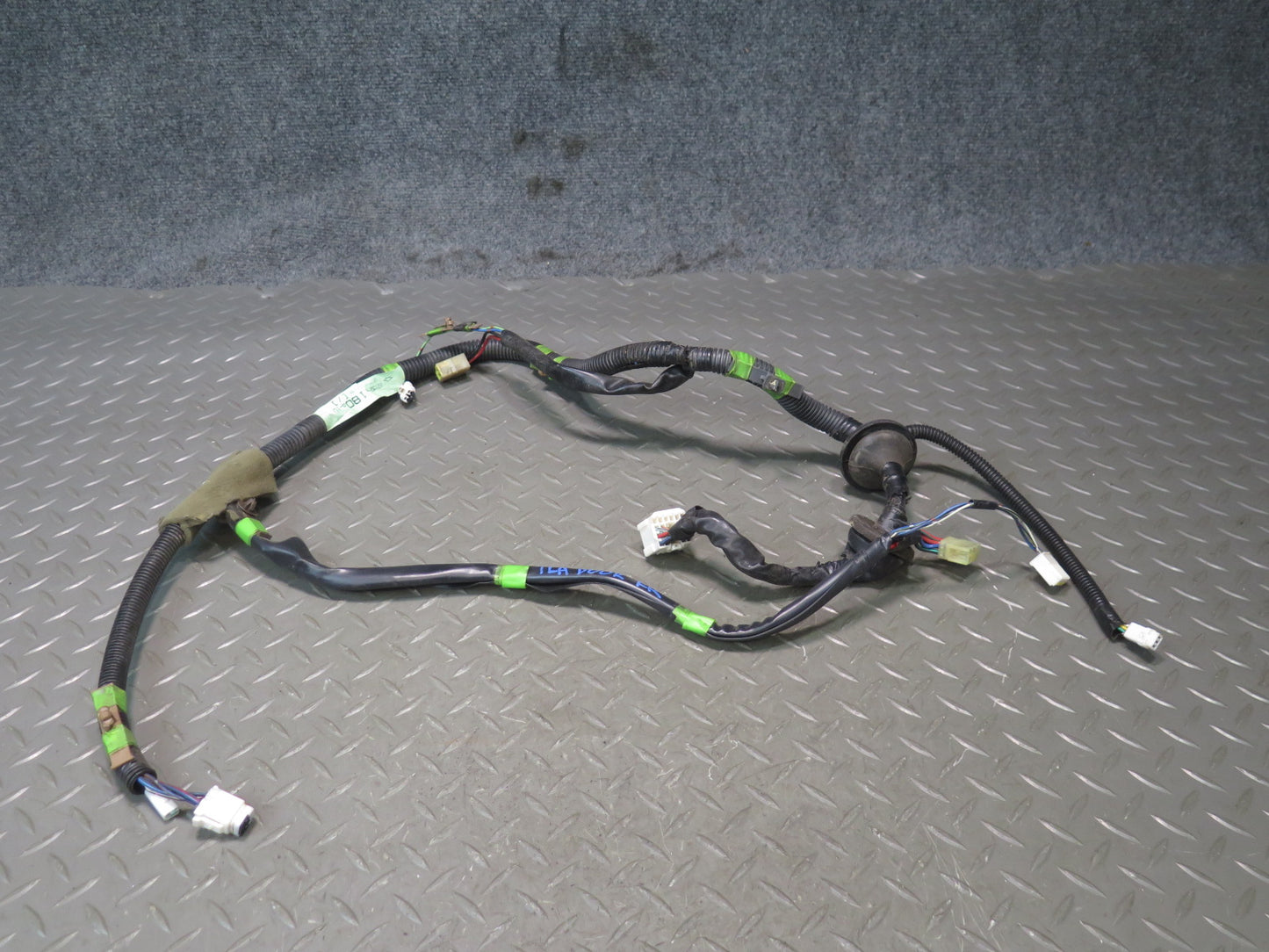 1992 Toyota Land Cruiser FJ80 Front Right Door Wire Wiring Harness