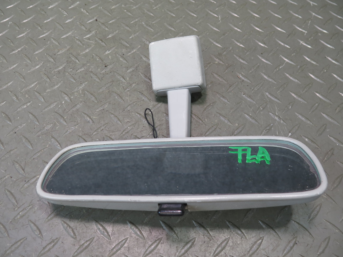 1991-1997 Toyota Land Cruiser FJ80 Manual Dimming Interior Rear View Mirror Gray