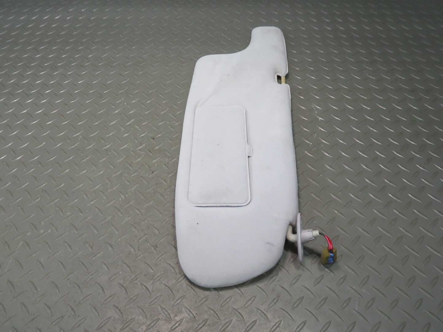 1991-1992 Toyota Land Cruiser FJ80 Front Left Right Sun Visor Shade Set Gray