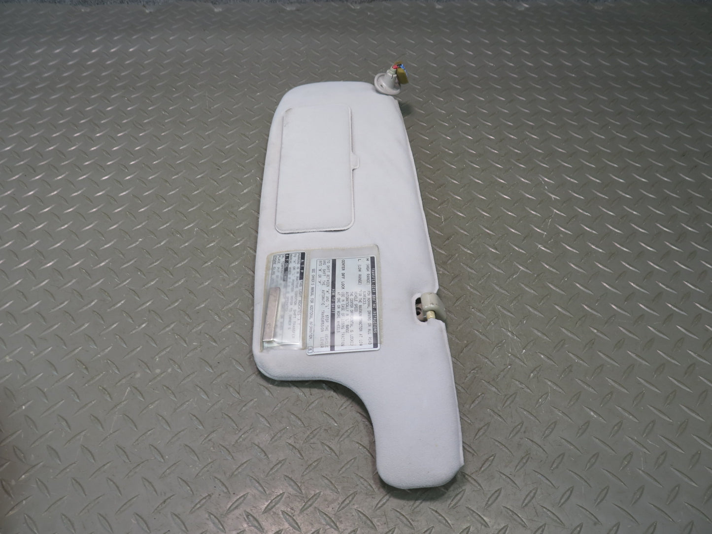 1991-1992 Toyota Land Cruiser FJ80 Front Left Right Sun Visor Shade Set Gray