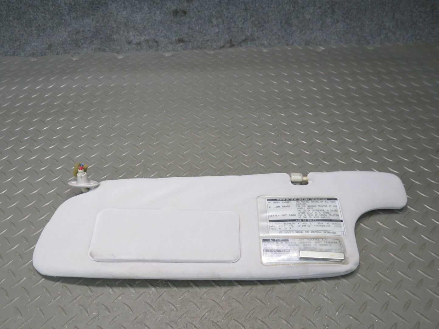 1991-1992 Toyota Land Cruiser FJ80 Front Left Right Sun Visor Shade Set Gray