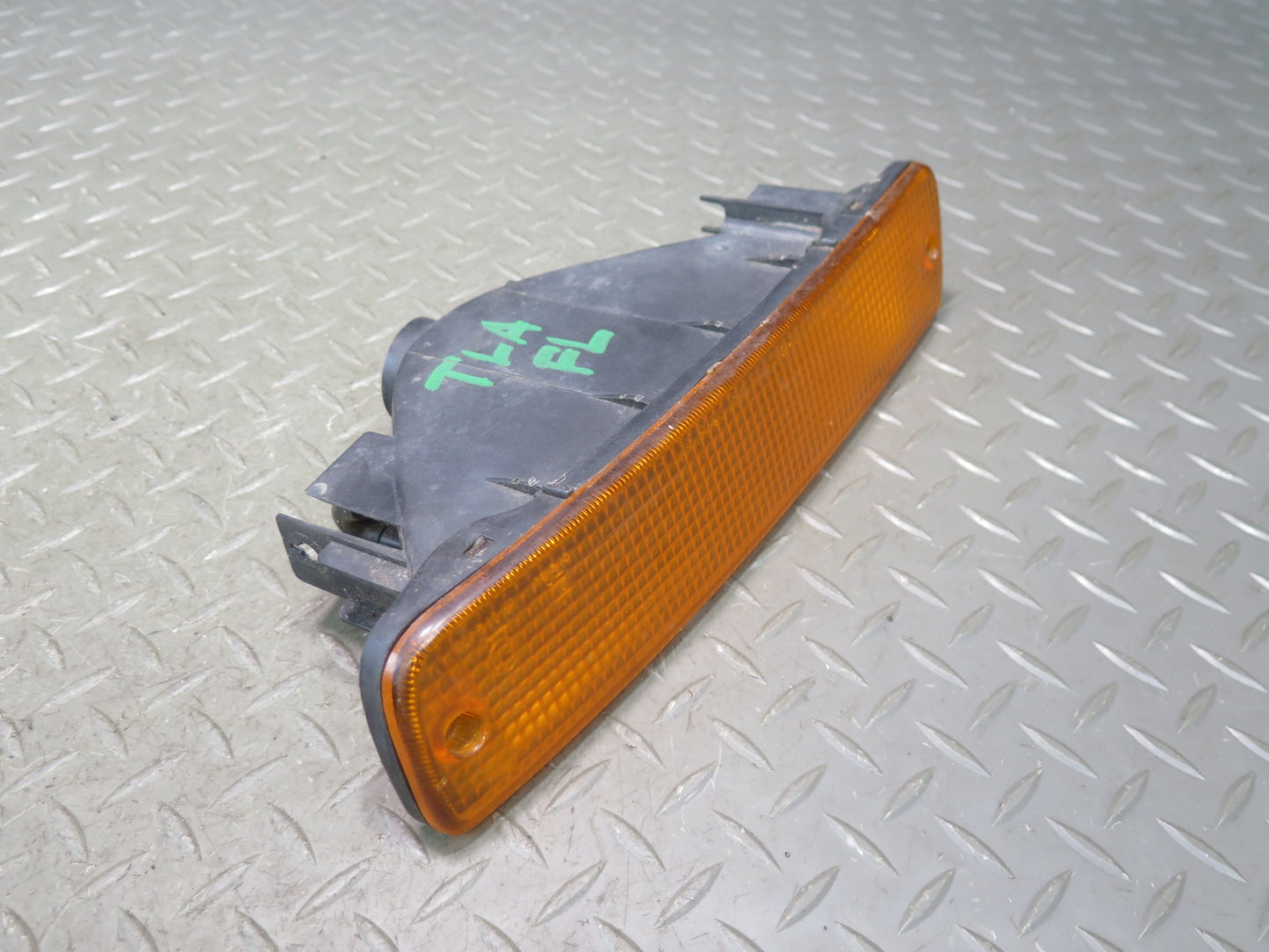 1991-1992 Toyota Land Cruiser FJ80 Front Lower Amber Turn Signal Light Lamp Set