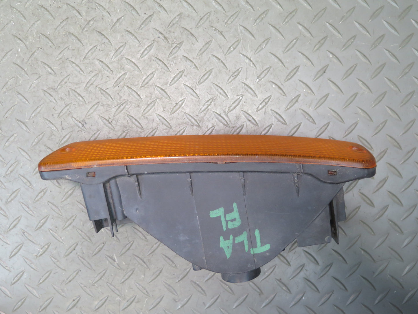 1991-1992 Toyota Land Cruiser FJ80 Front Lower Amber Turn Signal Light Lamp Set