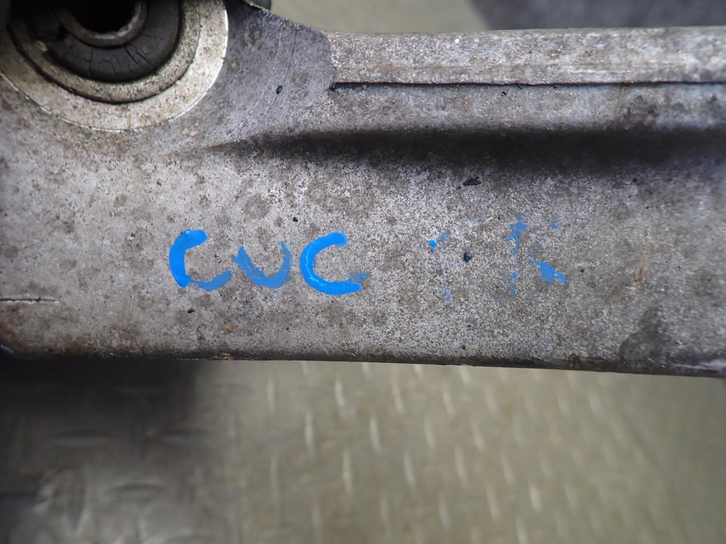 88-96 Chevrolet Corvette C4 Set of 2 Front Right Upper & Lower Control Arm OEM