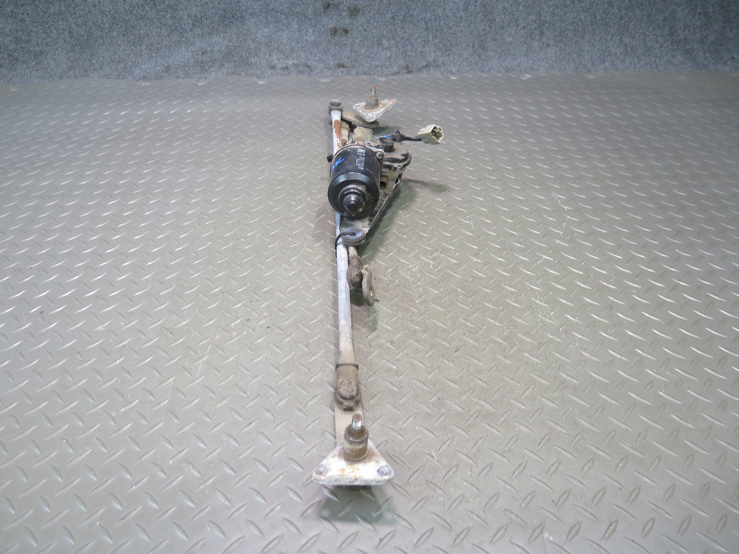 91-95 Toyota SW21L MR2 Front Windshield Wiper Transmission Linkage w Motor OEM