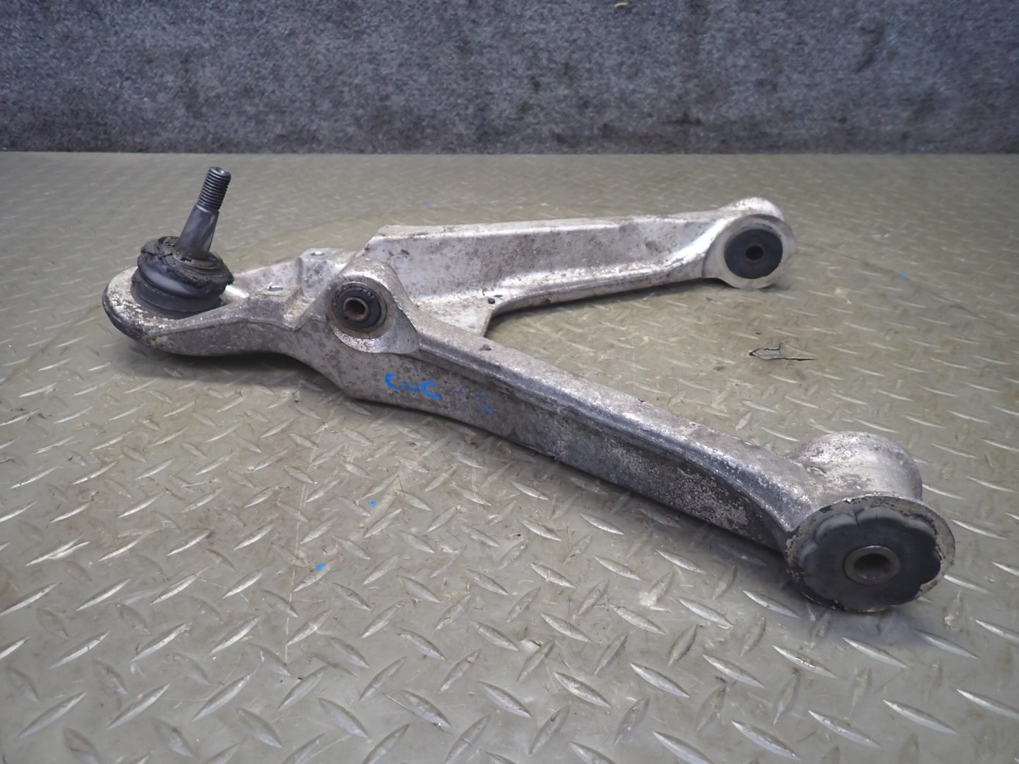 88-96 Chevrolet Corvette C4 Set of 2 Front Right Upper & Lower Control Arm OEM