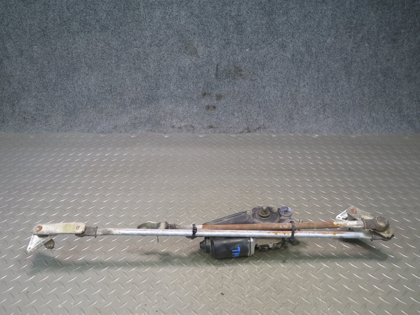 91-95 Toyota SW21L MR2 Front Windshield Wiper Transmission Linkage w Motor OEM
