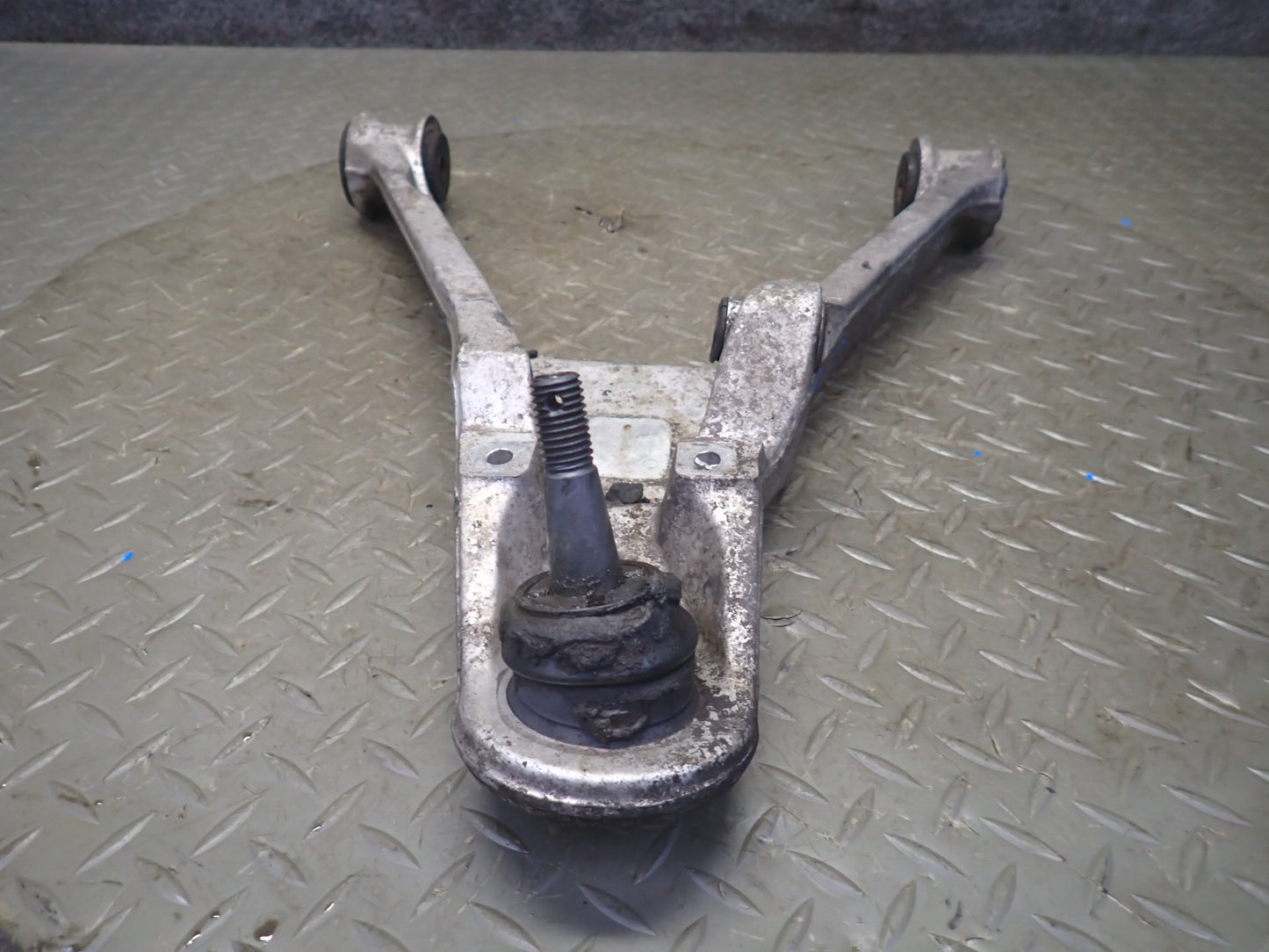 88-96 Chevrolet Corvette C4 Set of 2 Front Right Upper & Lower Control Arm OEM