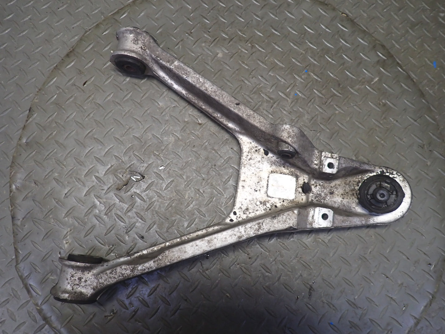 88-96 Chevrolet Corvette C4 Set of 2 Front Right Upper & Lower Control Arm OEM