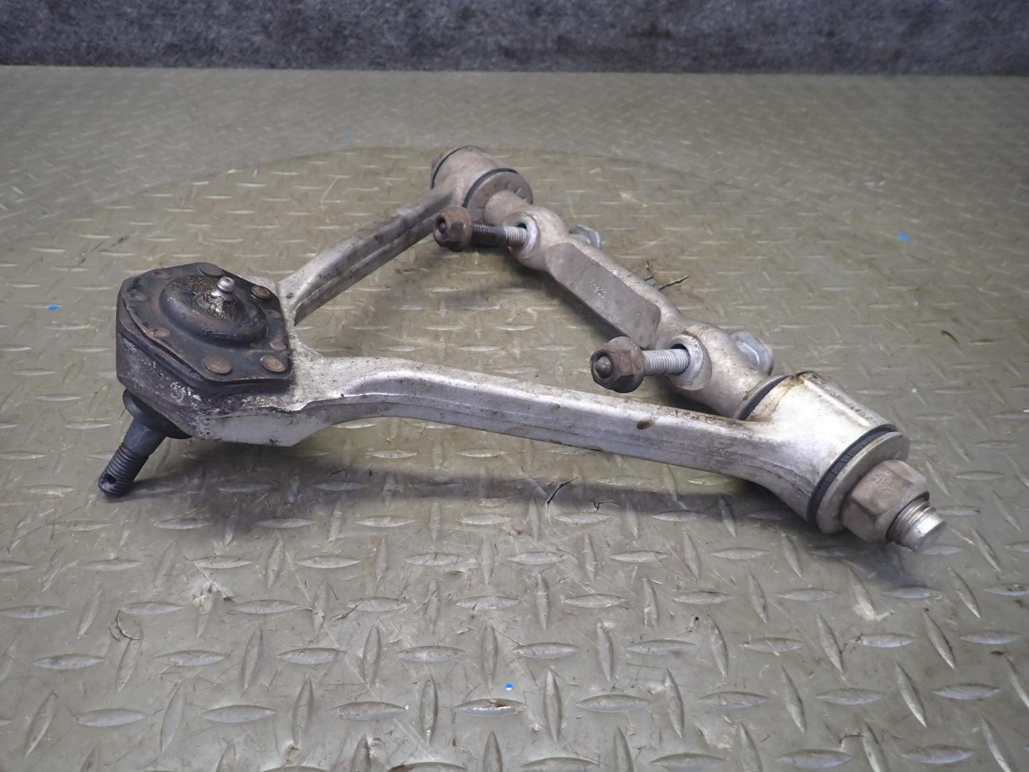 88-96 Chevrolet Corvette C4 Set of 2 Front Right Upper & Lower Control Arm OEM