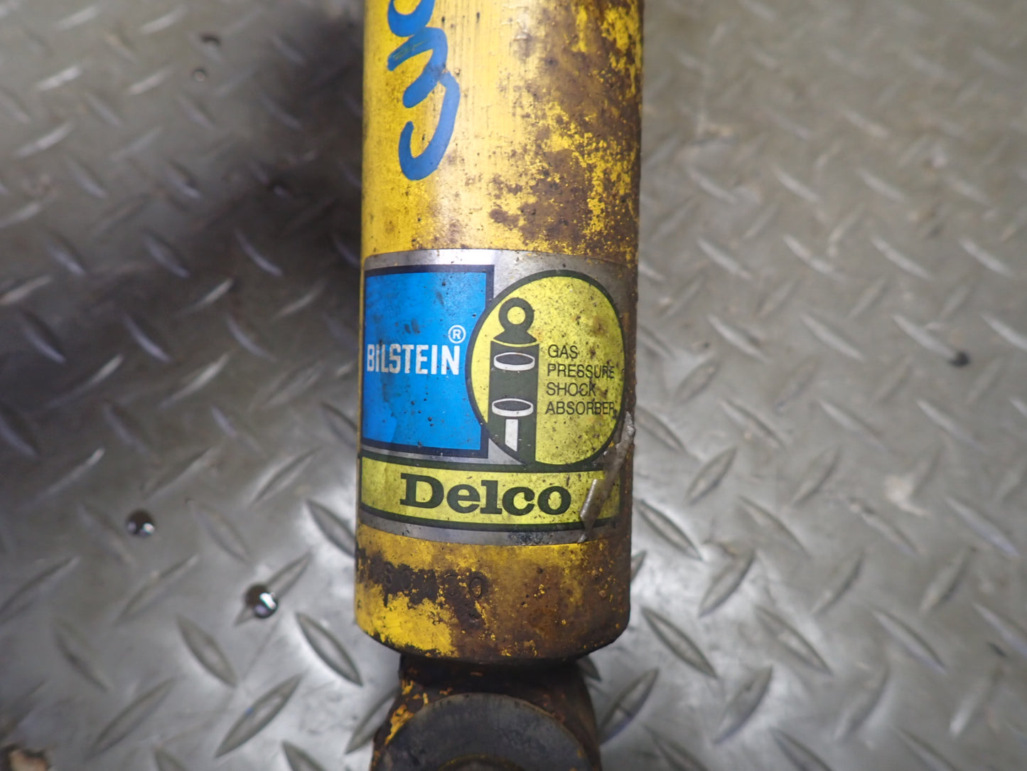 88-96 Chevrolet Corvette C4 Convert Set of 2 Rear Bilstein Strut Shock Absorber