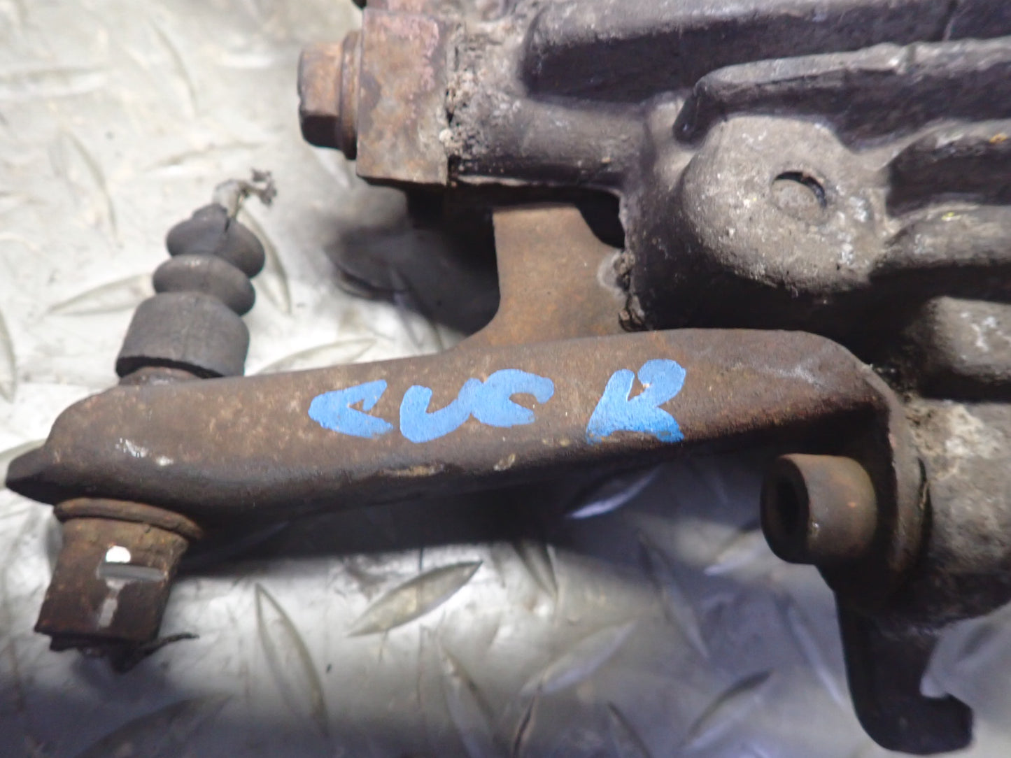 89-96 Chevrolet Corvette C4 Set of 2 Rear Left & Right Brake Caliper 77K OEM