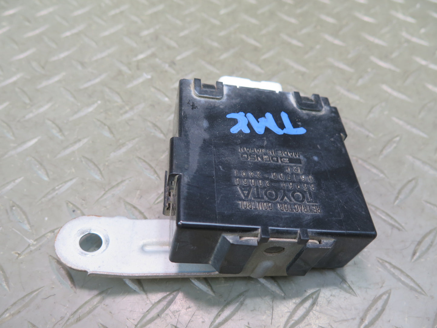 91-92 Toyota SW21L MR2 Headlight Retractor Control Module 85964-20050 OEM