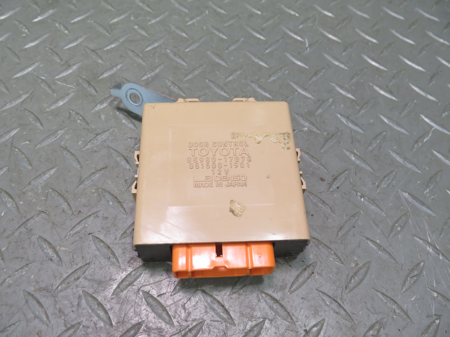 91-95 Toyota SW21L MR2 Door Control Module 85980-17070 OEM