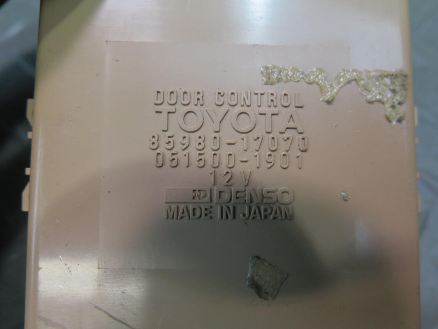 91-95 Toyota SW21L MR2 Door Control Module 85980-17070 OEM