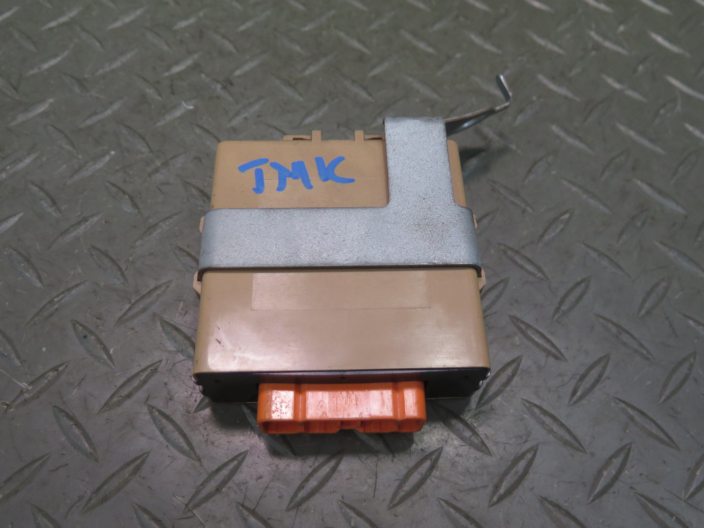 91-95 Toyota SW21L MR2 Door Control Module 85980-17070 OEM