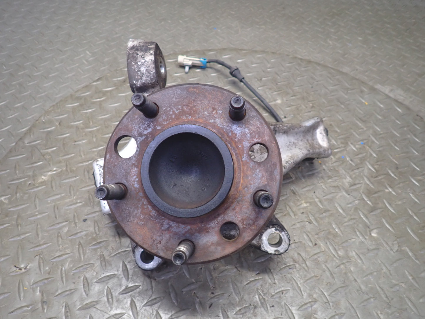 91-96 Chevrolet Corvette C4 Front Left Spindle Knuckle Wheel Hub Bearing 77K OEM