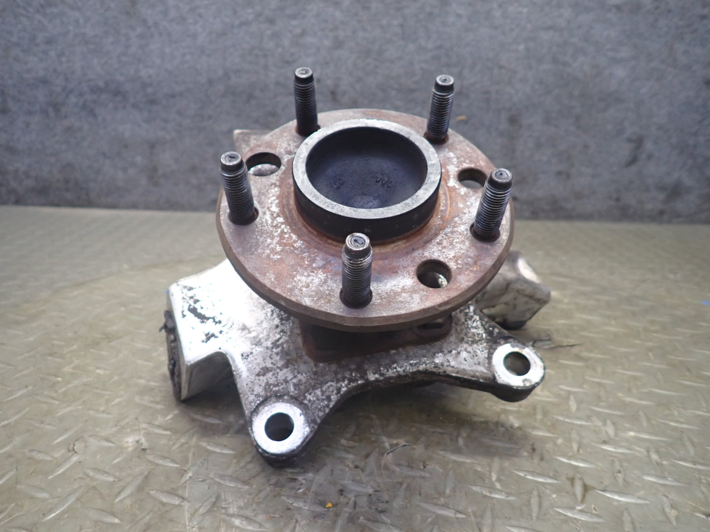 91-96 Chevrolet Corvette C4 Front Left Spindle Knuckle Wheel Hub Bearing 77K OEM