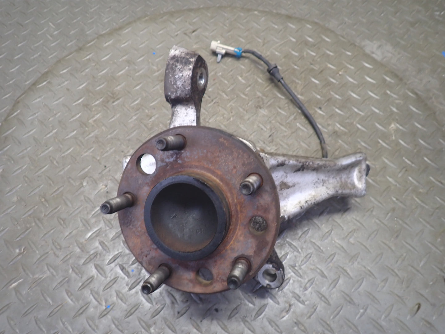 91-96 Chevrolet Corvette C4 Front Left Spindle Knuckle Wheel Hub Bearing 77K OEM