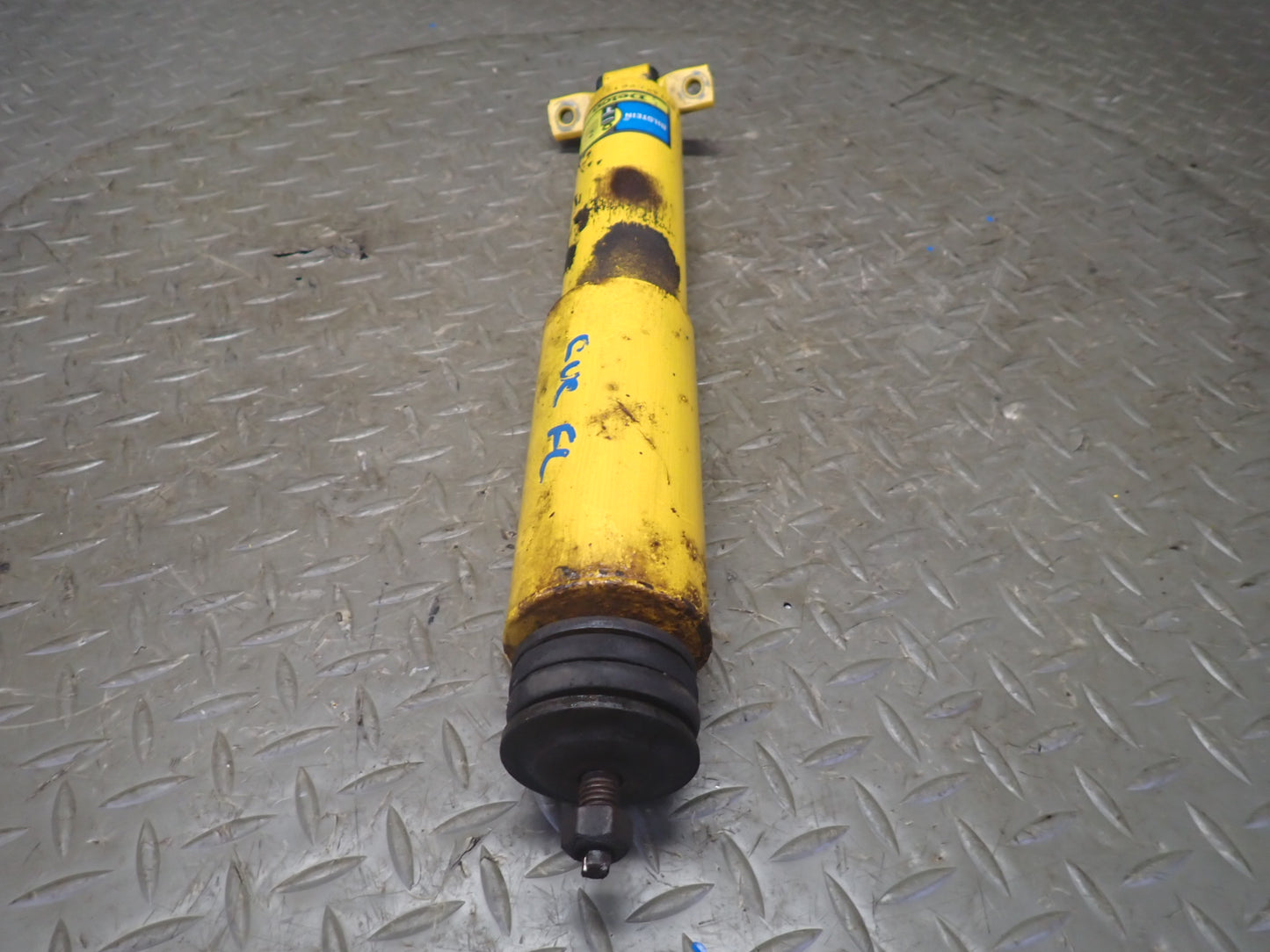 89-96 Chevrolet Corvette C4 Set of 2 Front Strut Shock Absorber Bilstein