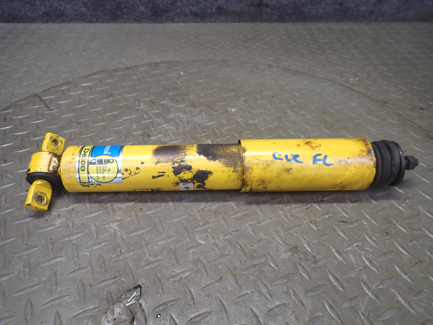 89-96 Chevrolet Corvette C4 Set of 2 Front Strut Shock Absorber Bilstein