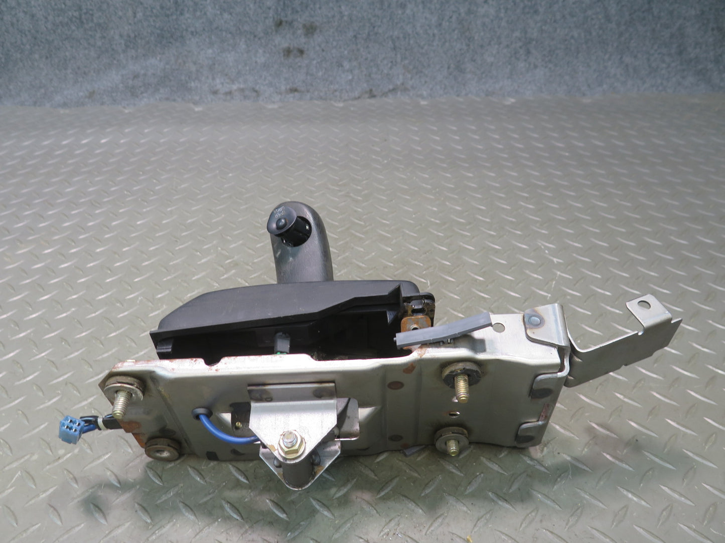 91-92 Toyota SW21L MR2 A/T Automatic Transmission Gear Shifter 57K Miles OEM