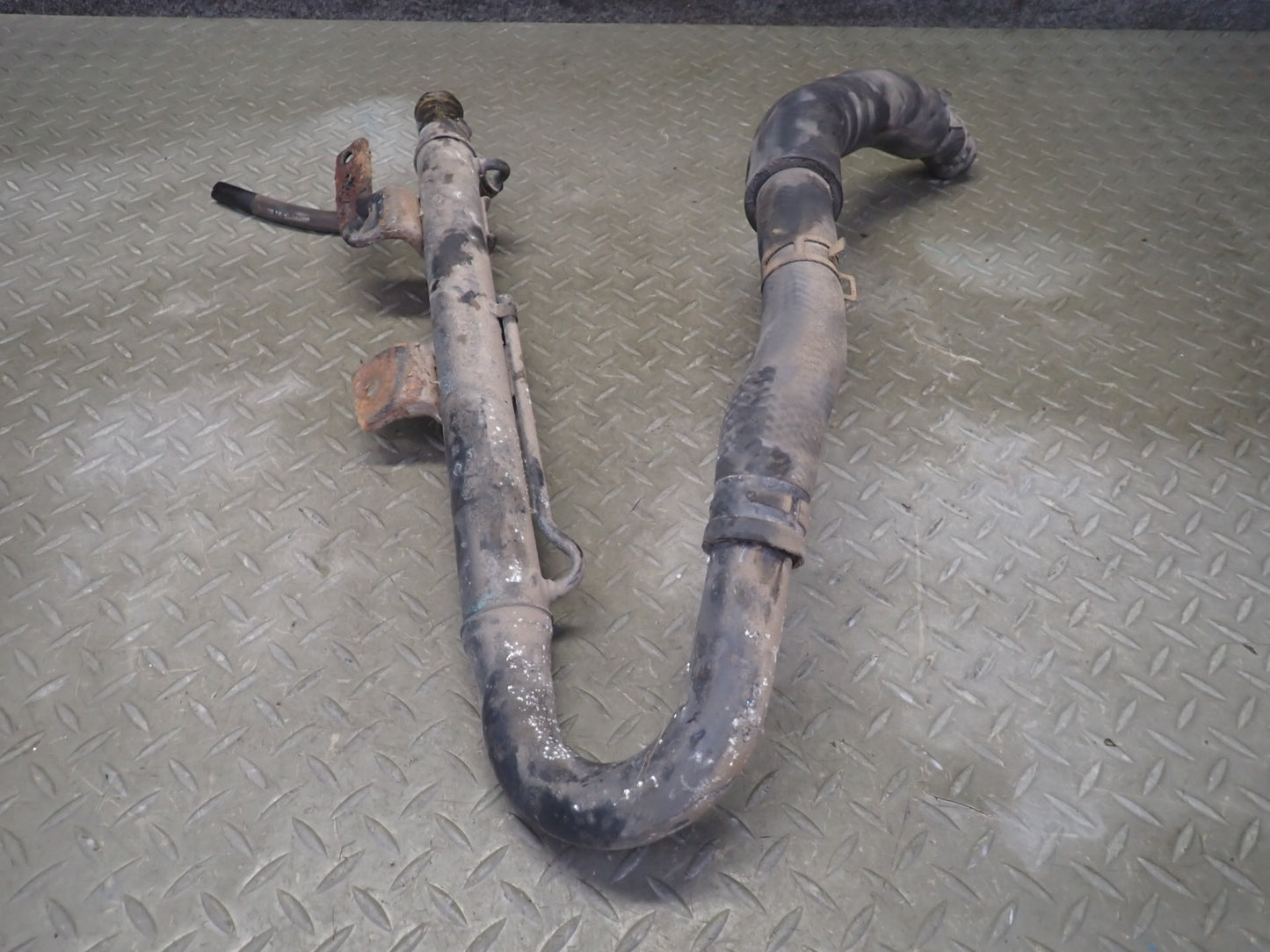 91-95 Toyota MR2 SW21L A/T Radiator Coolant Water Pipe OEM