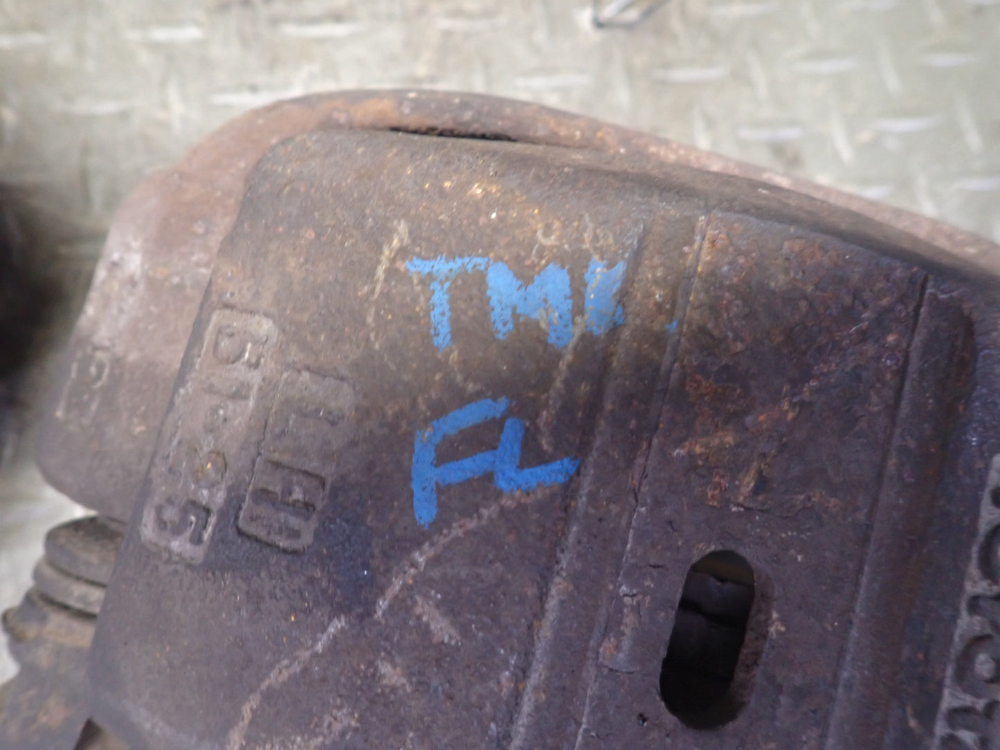 91-95 Toyota MR2 SW21L NON Turbo Set of 2 Front Left & Right Brake Caliper OEM