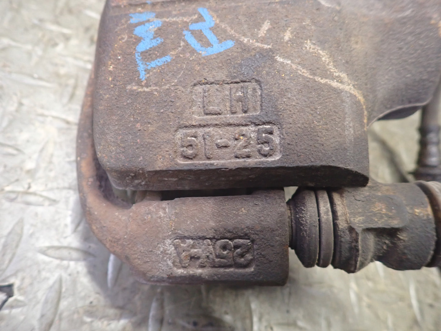 91-95 Toyota MR2 SW21L NON Turbo Set of 2 Front Left & Right Brake Caliper OEM