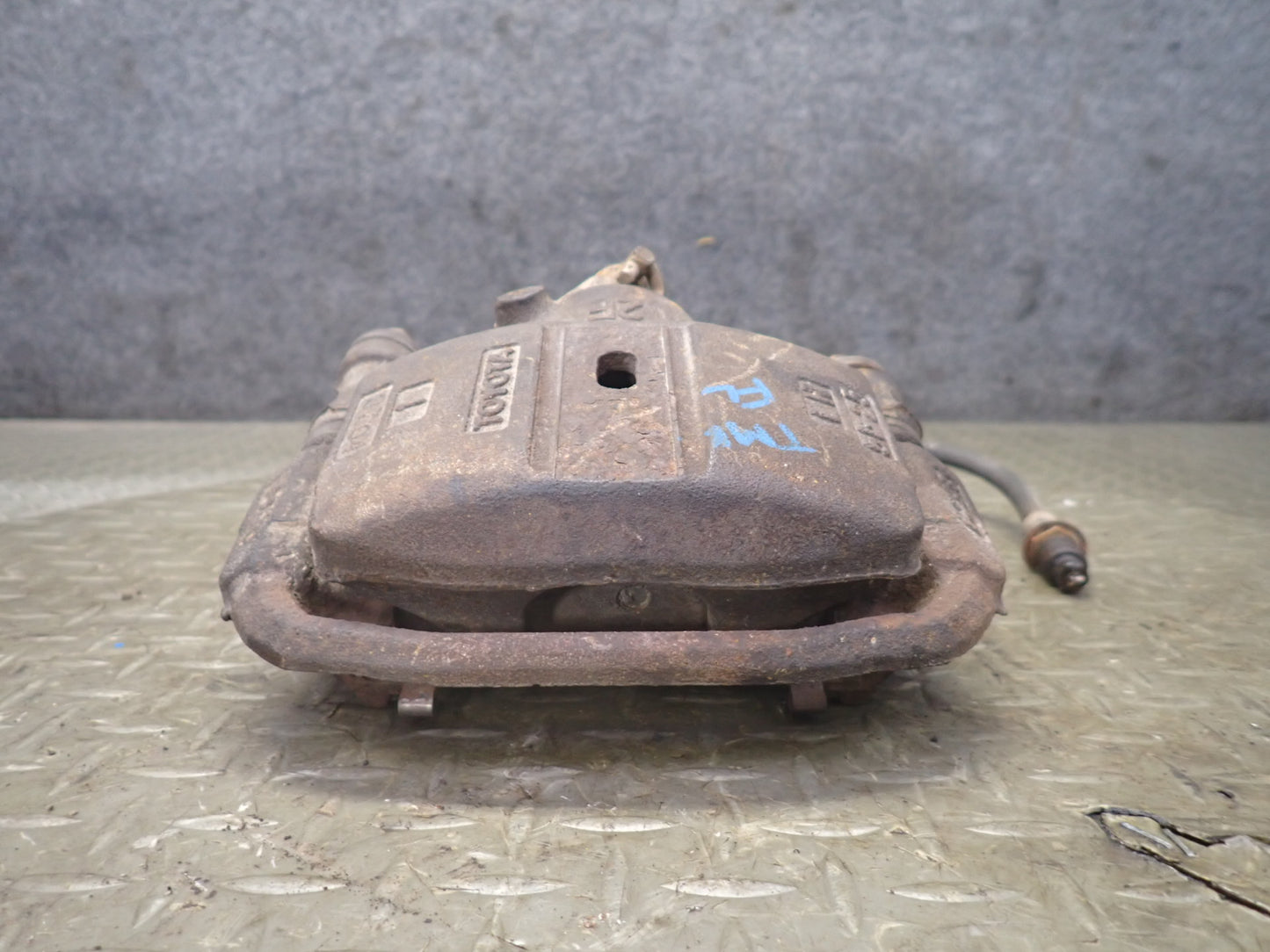 91-95 Toyota MR2 SW21L NON Turbo Set of 2 Front Left & Right Brake Caliper OEM