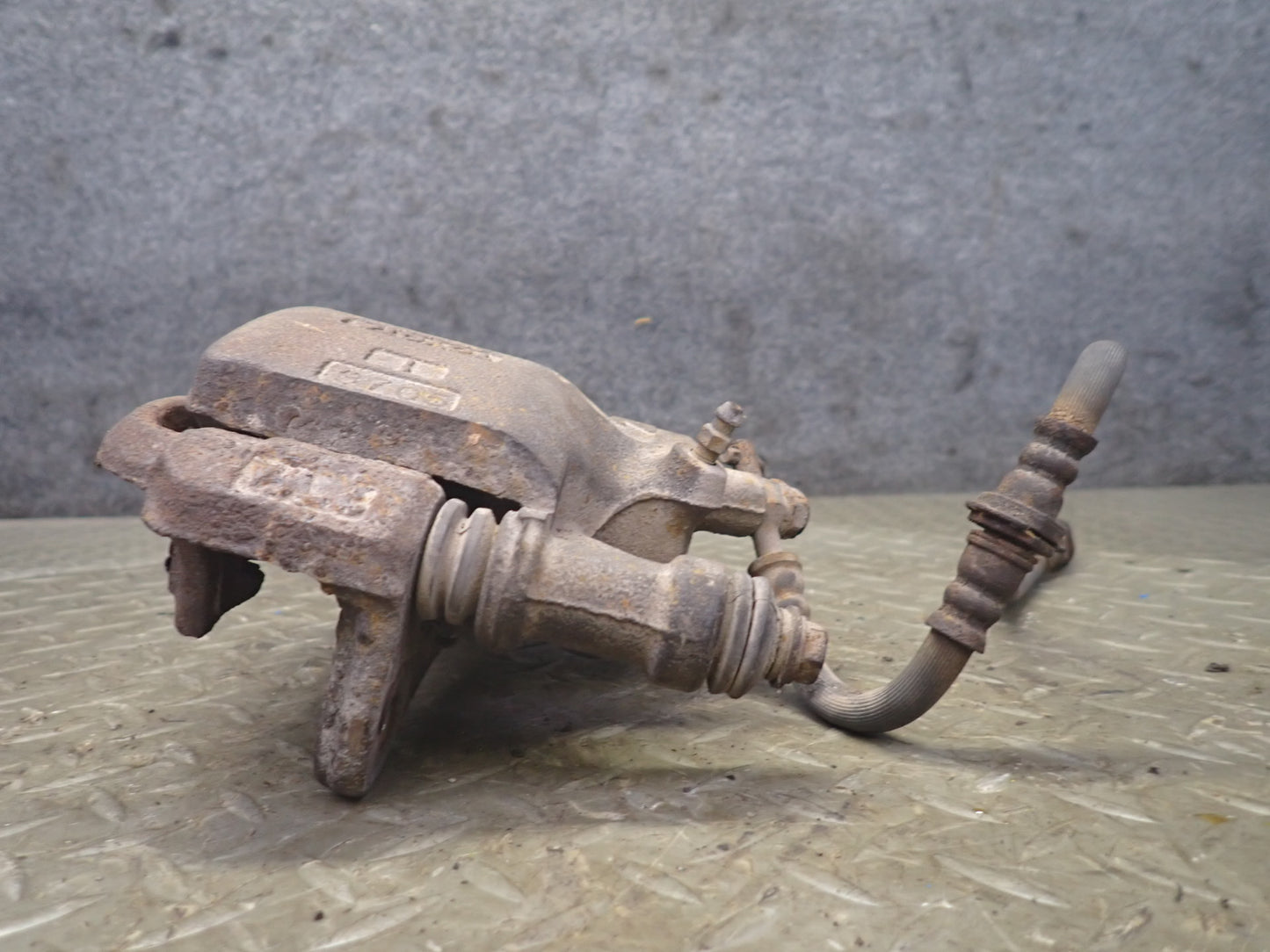 91-95 Toyota MR2 SW21L NON Turbo Set of 2 Front Left & Right Brake Caliper OEM