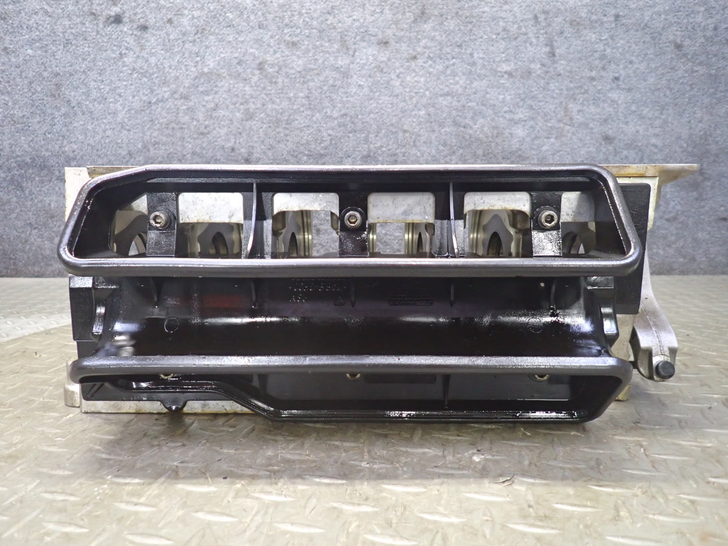 2002 Porsche Boxster S 986 3.2L M96.21 Engine Motor Crankshaft Case Housing