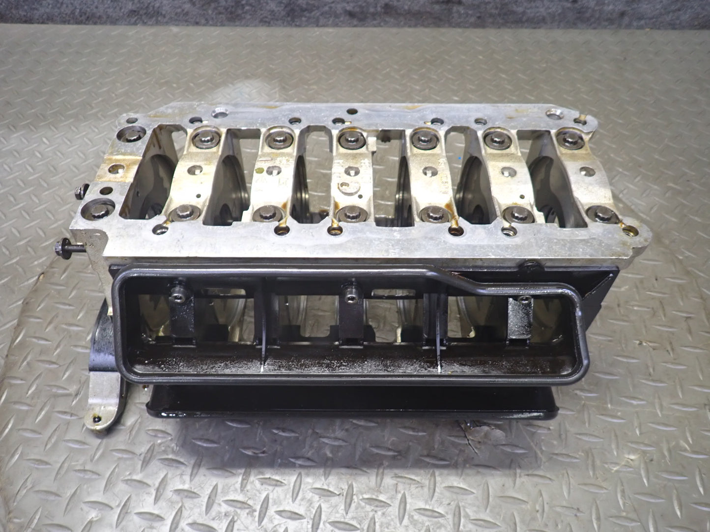 2002 Porsche Boxster S 986 3.2L M96.21 Engine Motor Crankshaft Case Housing