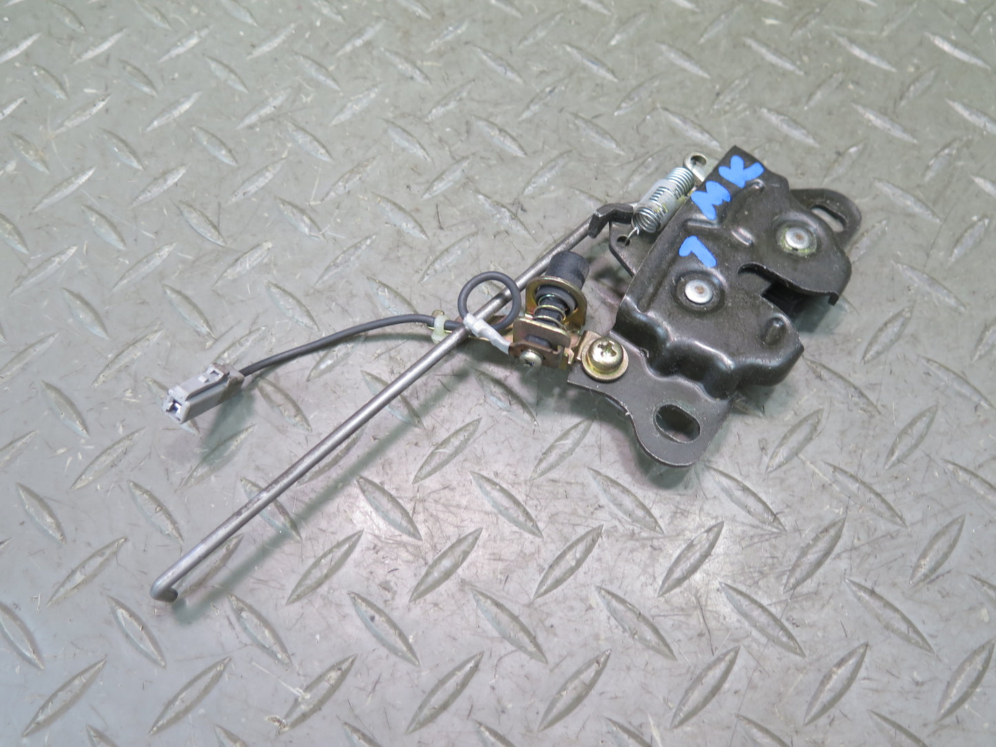 91-95 Toyota MR2 SW21L Rear Trunk Lid Lock Latch OEM