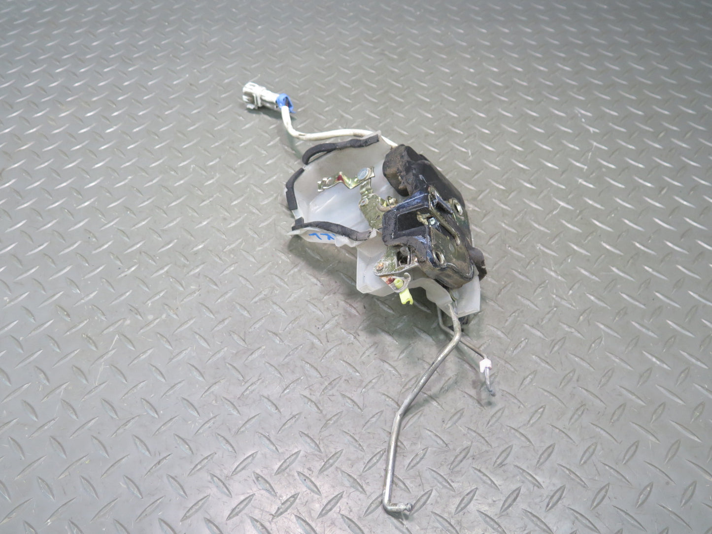 91-95 Toyota SW21L MR2 Left Driver Door Lock Latch Actuator OEM