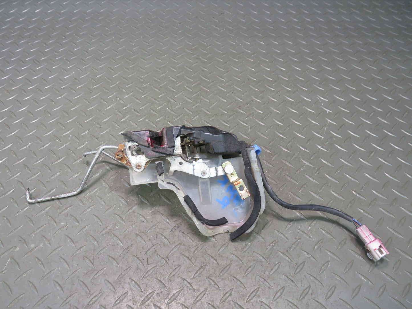 91-95 Toyota SW21L MR2 Right Passenger Door Lock Latch Actuator OEM