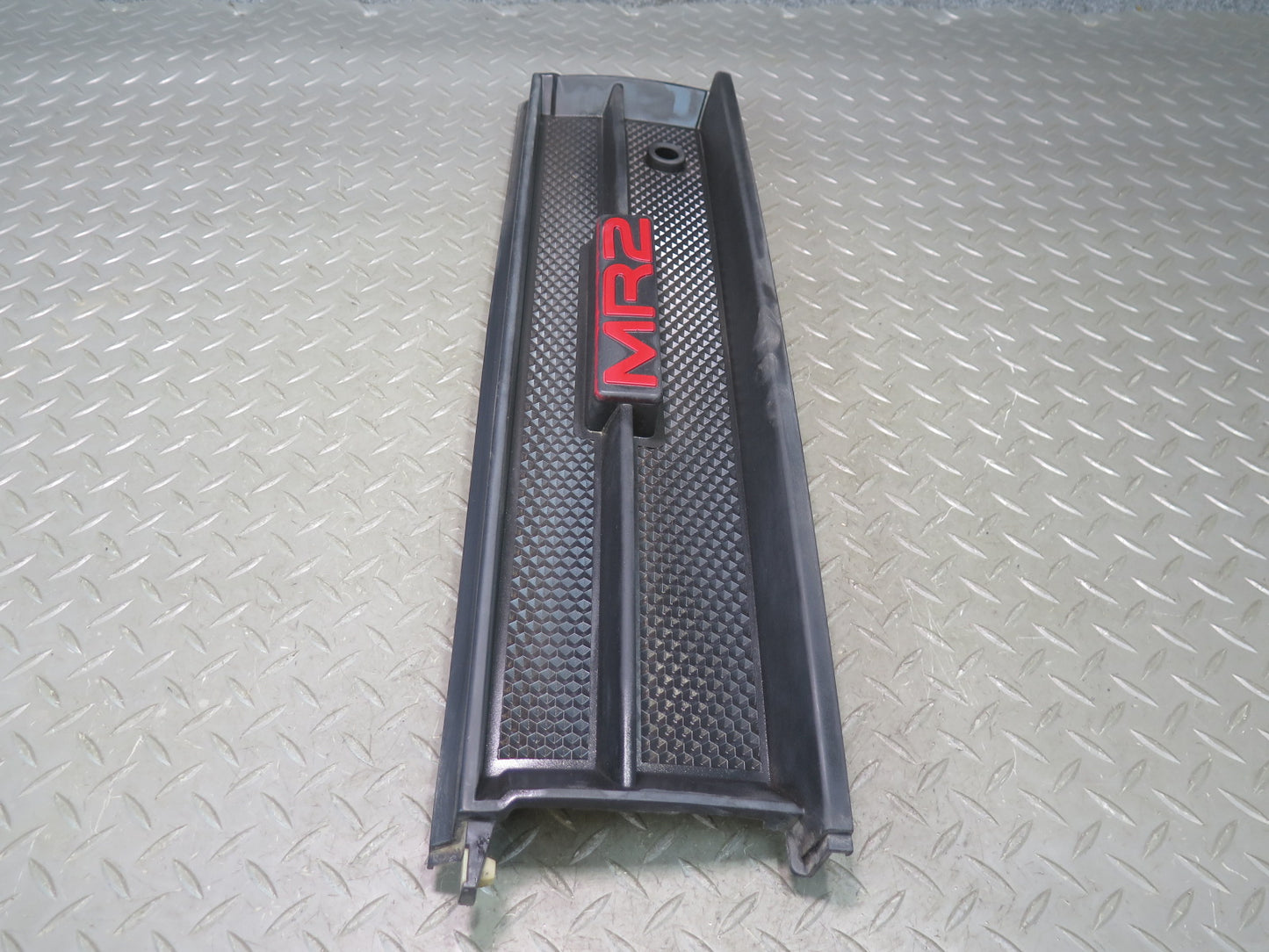 91-93 Toyota SW21L MR2 Rear Garnish Center Section Grille Finish Panel OEM