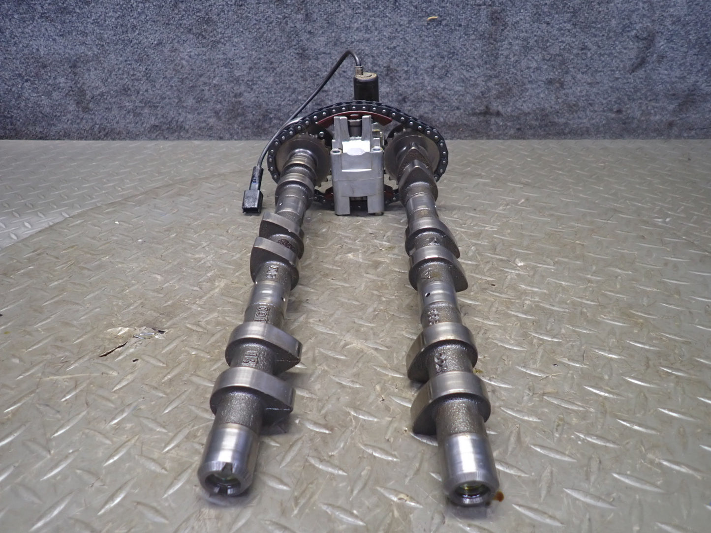2002 Porsche Boxster S 986 3.2L M96.21 Engine Left Camshaft Gear Housing Set