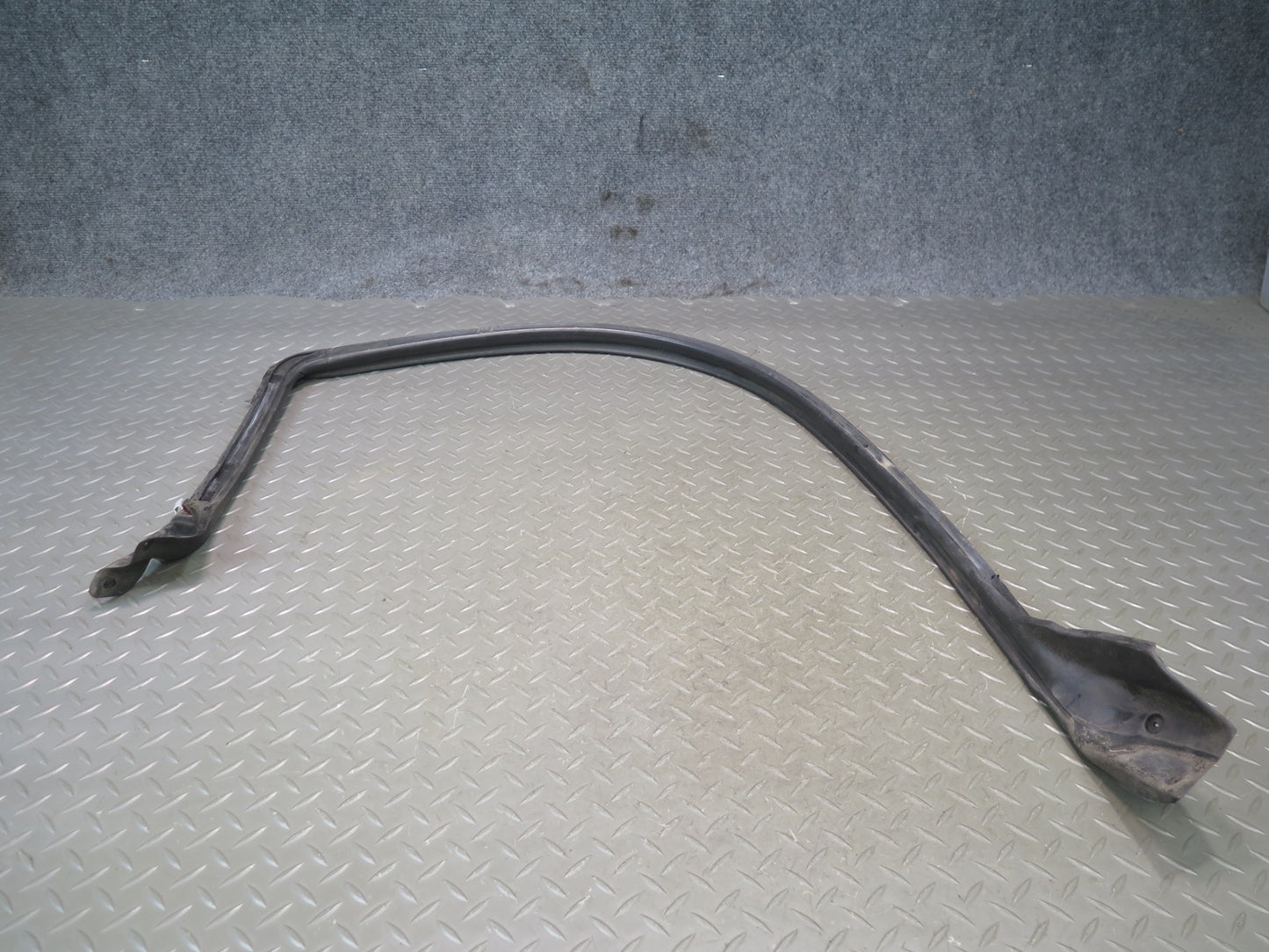 91-95 Toyota SW21L MR2 Set of 2 Left Door Weatherstrip Rubber Seal OEM