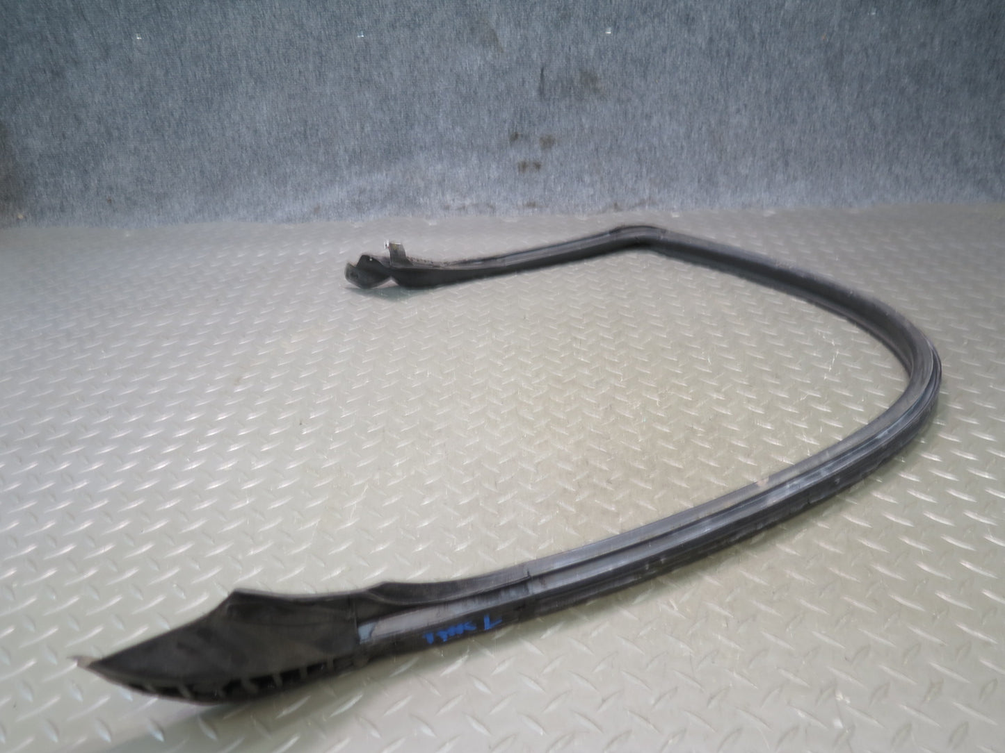 91-95 Toyota SW21L MR2 Set of 2 Left Door Weatherstrip Rubber Seal OEM