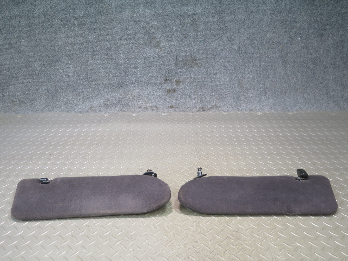91-92 Toyota SW21L MR2 Set of 2 Front Left & Right Sun Visor Black OEM