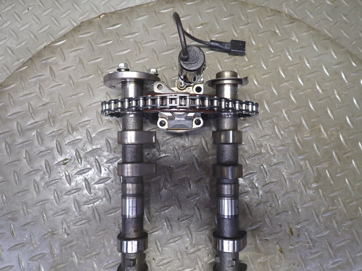 2002 Porsche Boxster S 986 3.2L M96.21 Engine Right Camshaft Gear Housing Set