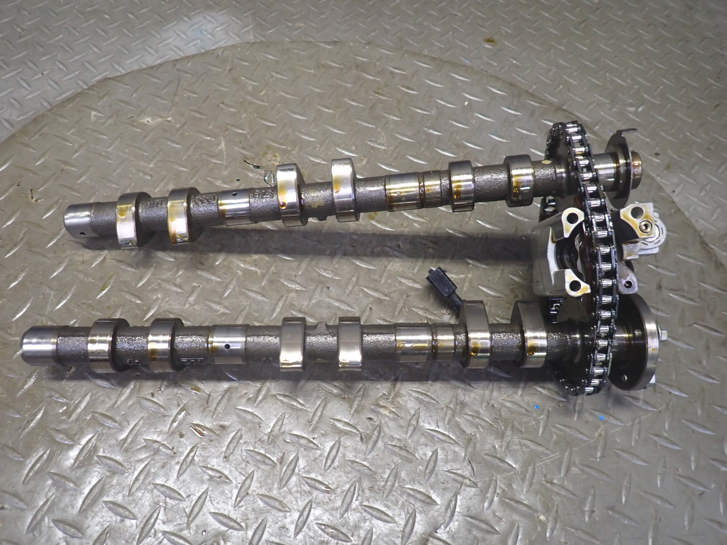 2002 Porsche Boxster S 986 3.2L M96.21 Engine Right Camshaft Gear Housing Set