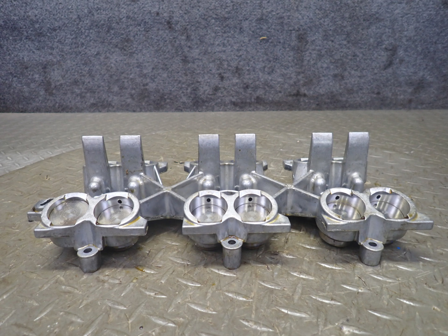 2002 Porsche Boxster S 986 3.2L M96.21 Engine Right Camshaft Gear Housing Set