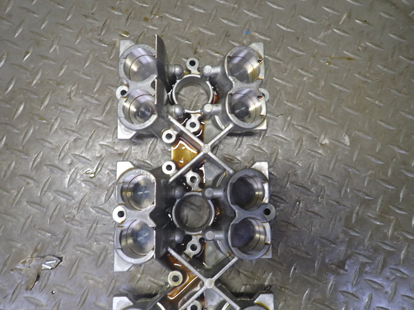 2002 Porsche Boxster S 986 3.2L M96.21 Engine Right Camshaft Gear Housing Set