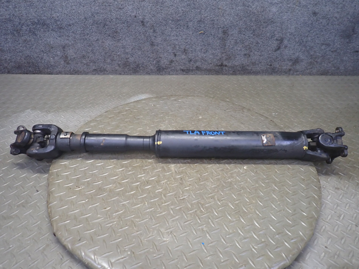 1991-1997 Toyota Land Cruiser FJ80 Front Drive Shaft Driveshaft