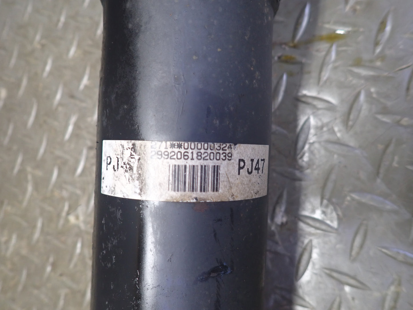 1991-1997 Toyota Land Cruiser FJ80 Front Drive Shaft Driveshaft