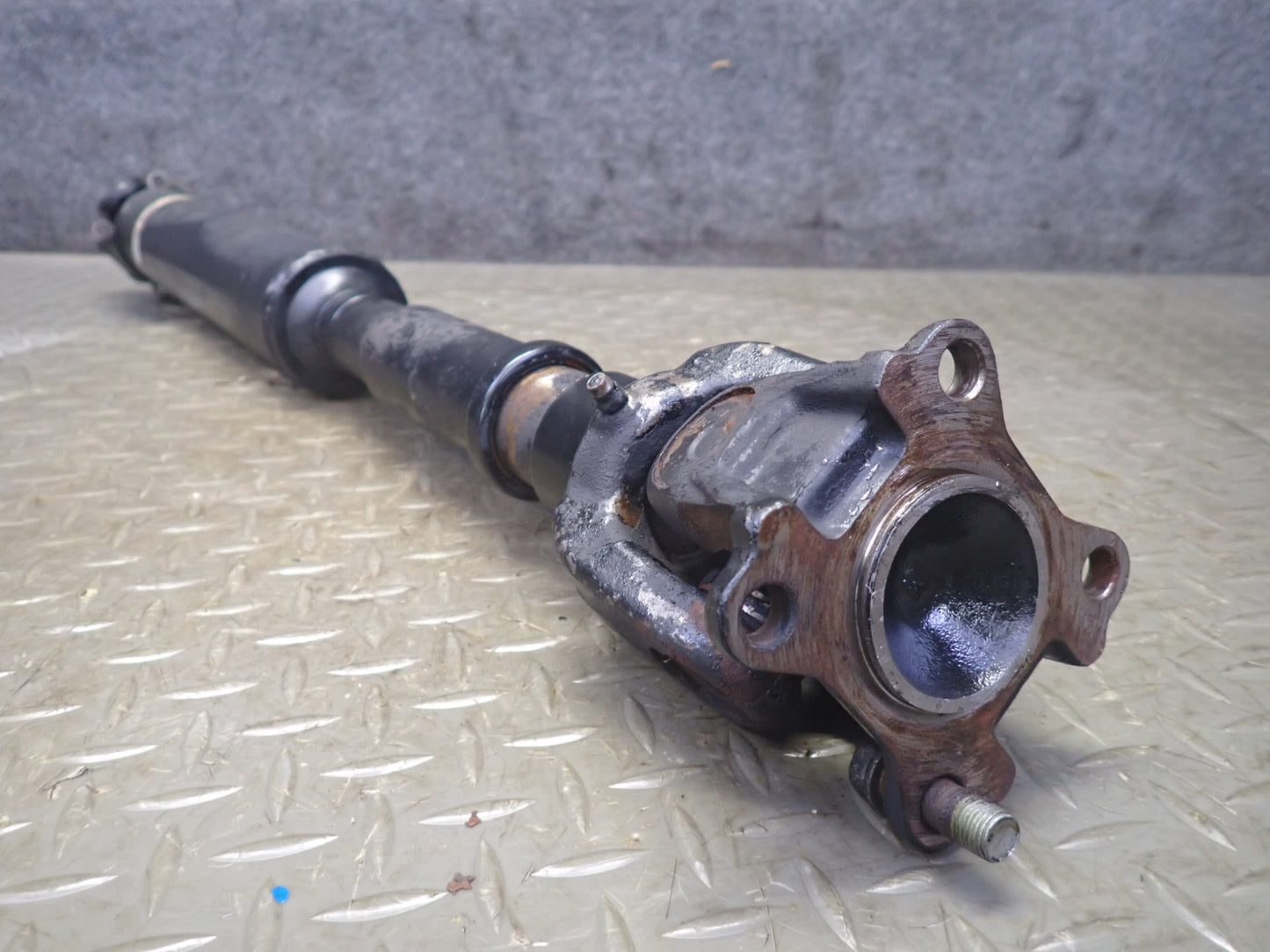 1991-1997 Toyota Land Cruiser FJ80 Front Drive Shaft Driveshaft